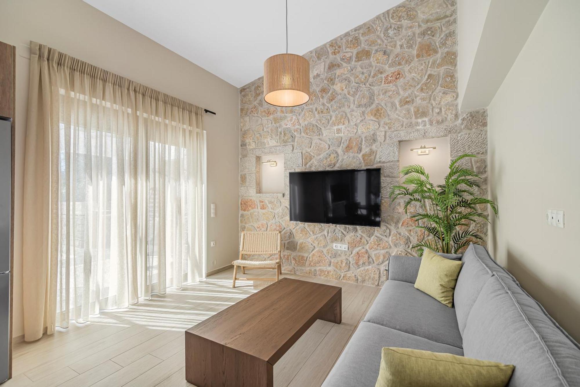 Stone & Sea Nydri (Lefkada)